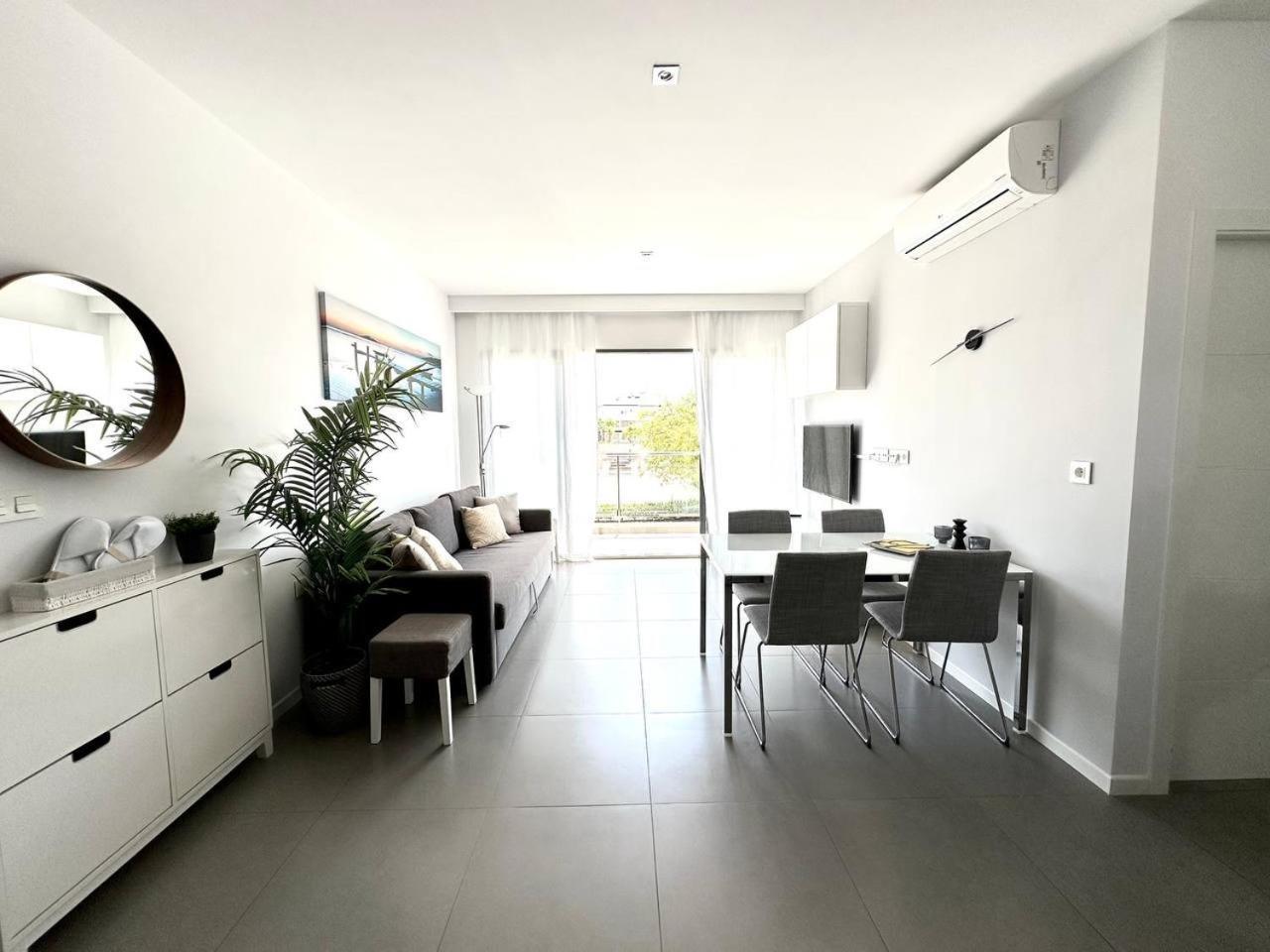 New Luxury Seaview Roof Apartments ปีลาร์ เดลา ออราดาดา ภายนอก รูปภาพ