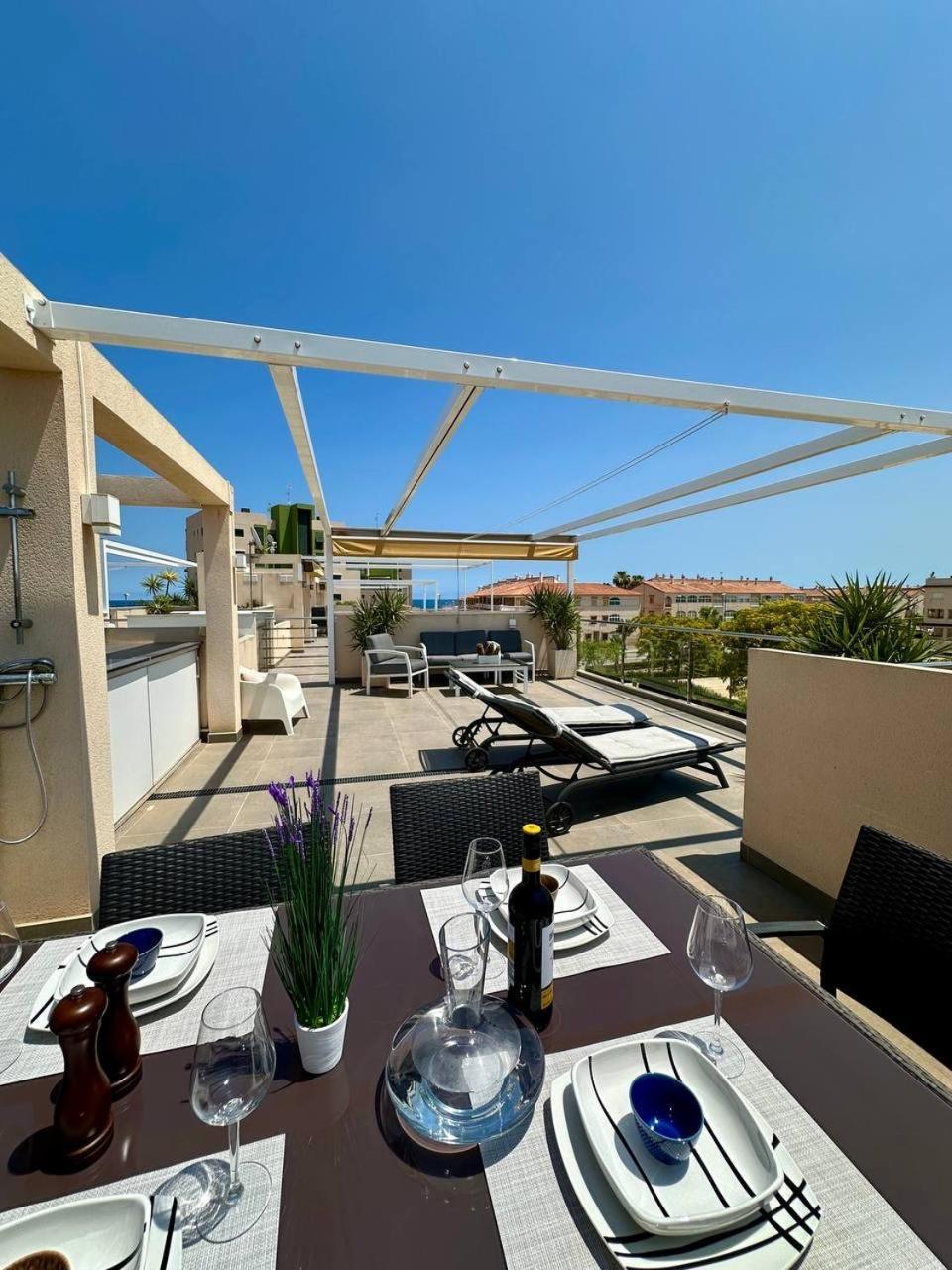 New Luxury Seaview Roof Apartments ปีลาร์ เดลา ออราดาดา ภายนอก รูปภาพ